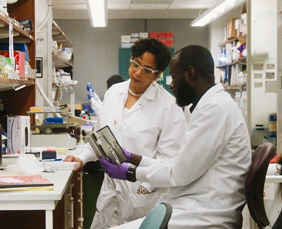 Mrs. Evelyn H. Lauder partners with then Self magazine’s Editor-in-Chief, Alexandra Penney, to co-create the Pink Ribbon. Evelyn launches The Breast Cancer Awareness (BCA) Campaign and in 1993, the Breast Cancer Research Foundation (BCRF).